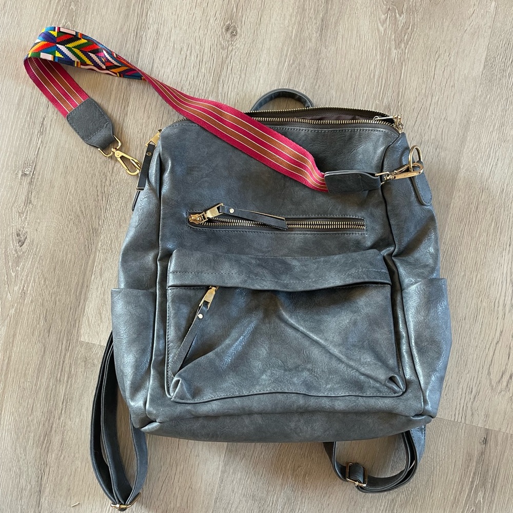 Gray backpack/shoulderbag